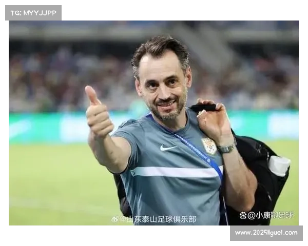 俱乐部医疗团队工作，球员健康守护者